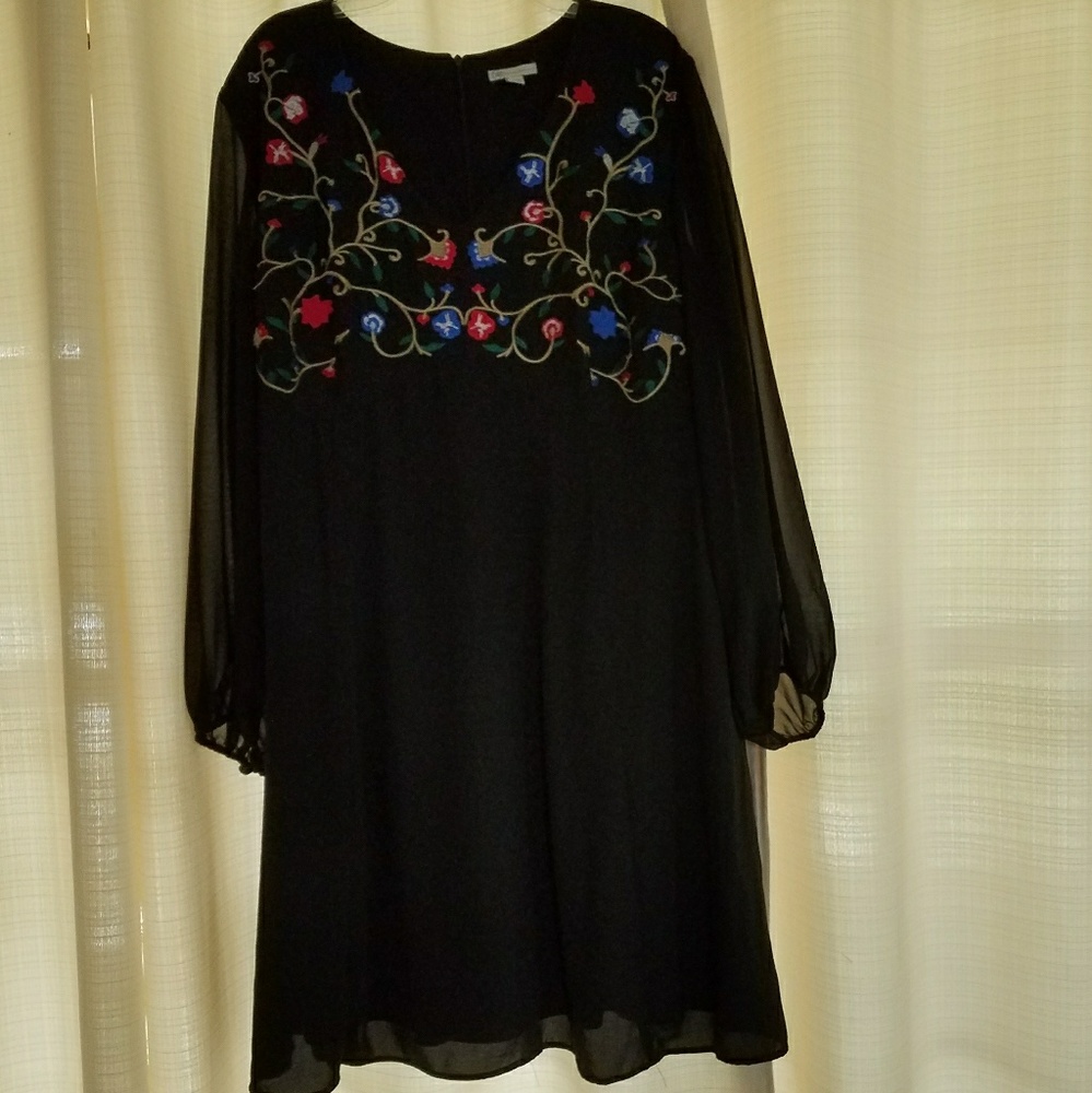 Plus Size Black Dress with flowers
